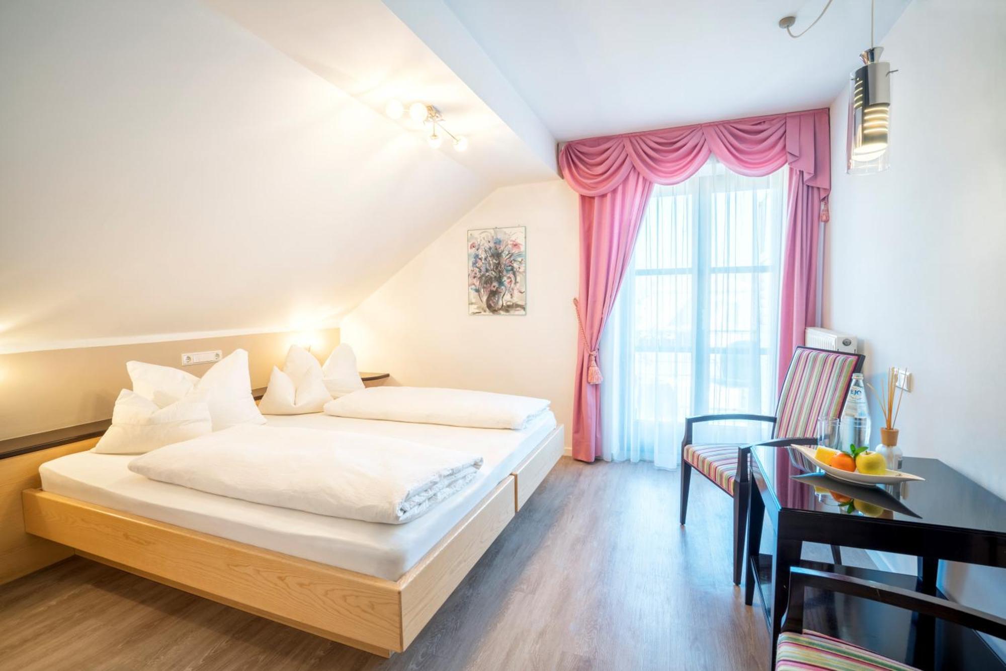 Hotel Villa Groff Ora / Auer Esterno foto