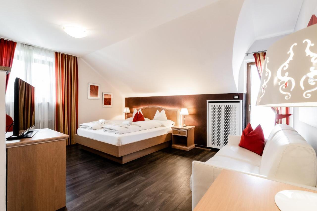 Hotel Villa Groff Ora / Auer Esterno foto